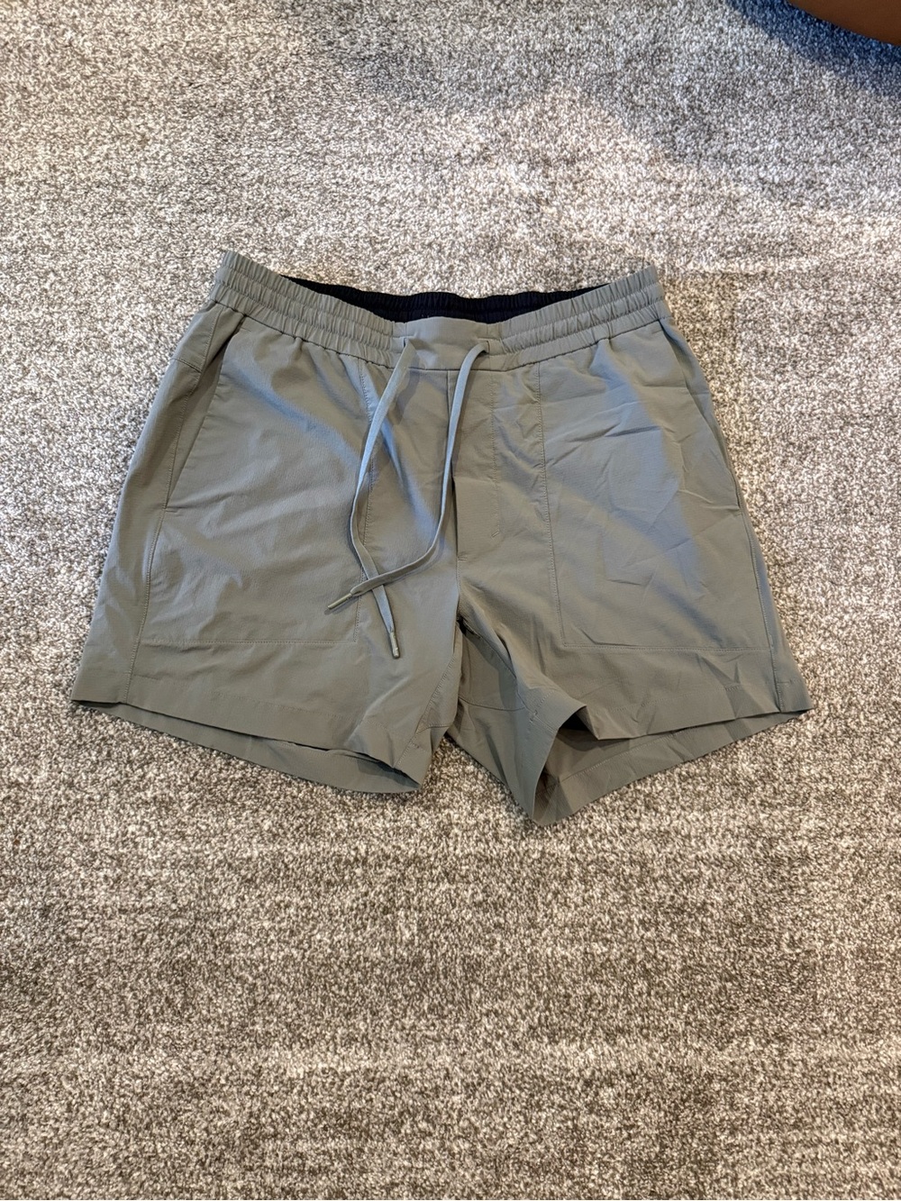 Lululemon Bowline Short 5" Stretch Ripstop Mens Large Grey Green